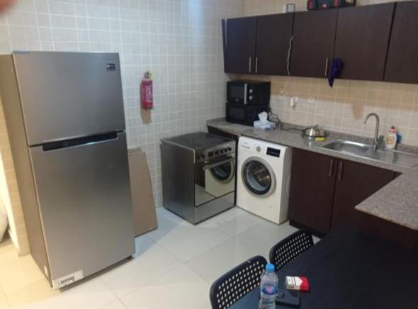Executive Suite Room In Barsha 1 Near Moe Metro ดูไบ ภายนอก รูปภาพ