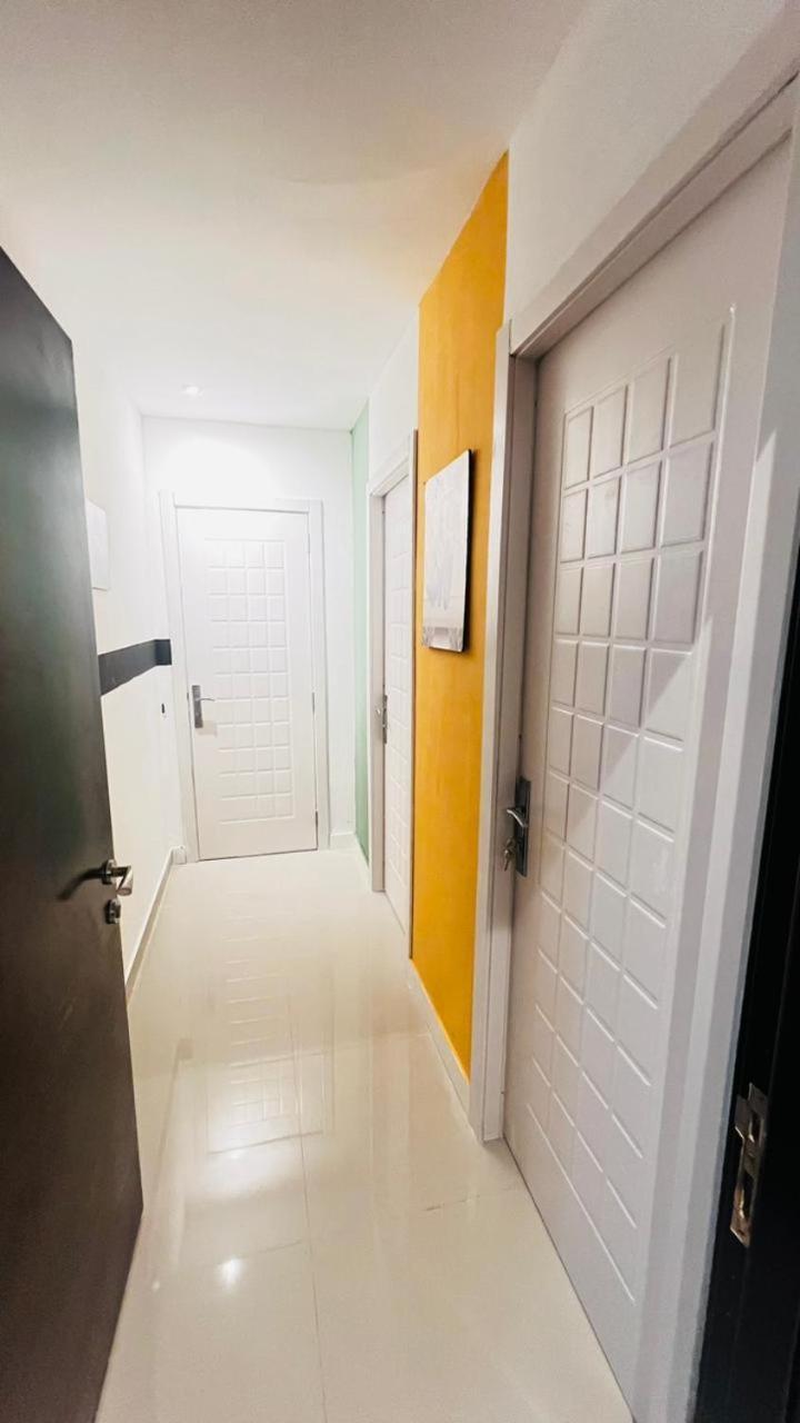 Executive Suite Room In Barsha 1 Near Moe Metro ดูไบ ภายนอก รูปภาพ