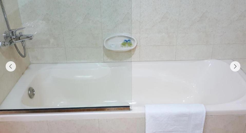 Executive Suite Room In Barsha 1 Near Moe Metro ดูไบ ภายนอก รูปภาพ