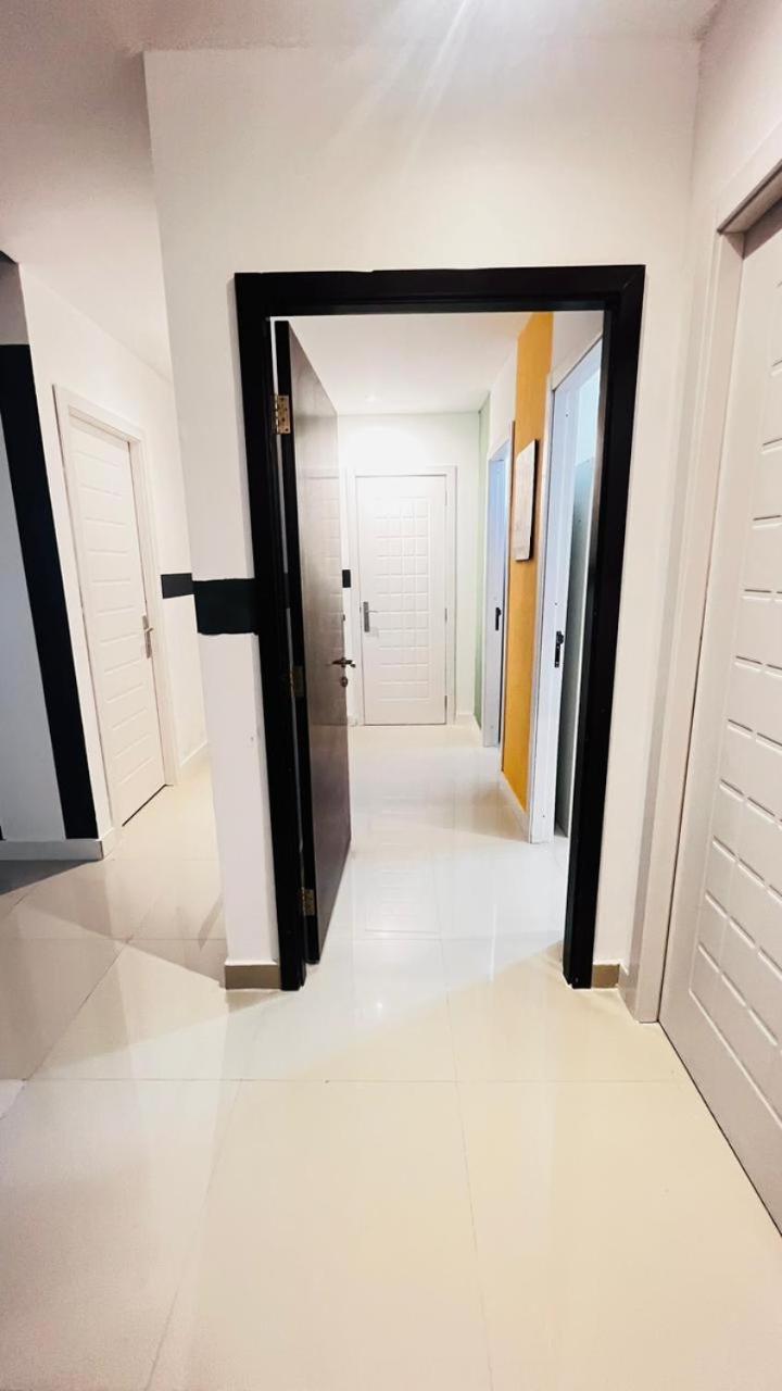Executive Suite Room In Barsha 1 Near Moe Metro ดูไบ ภายนอก รูปภาพ